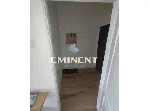 Izdavanje, stan, 30m², Slavija, Vračar Sve Podlokacije - image 7