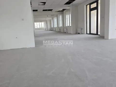 Rent, office space, 600m², Žarkovo, Beograd - image 7