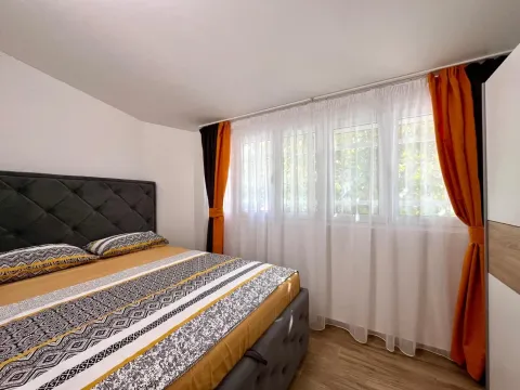 Prodaja, trosoban stan, 80m², Budva, Crna Gora - image 18