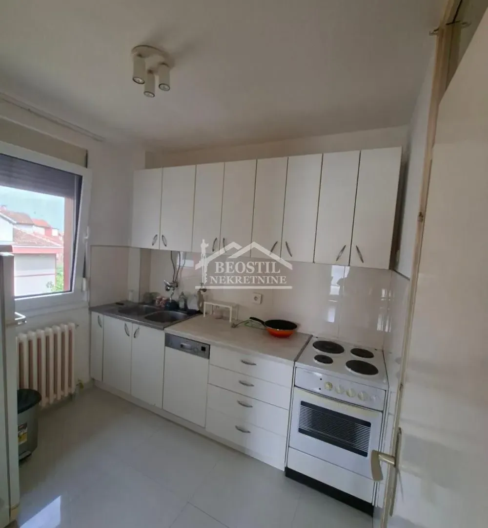 Prodaja, trosoban stan, 65m², Bezanijska Kosa 2, Bežanijska Kosa Sve Podlokacije