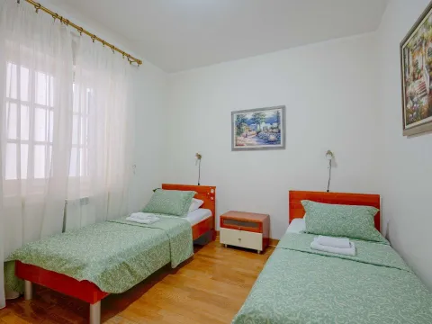 Sale, four bedroom apartment, 131m², Sveti Stefan, Budva - image 12
