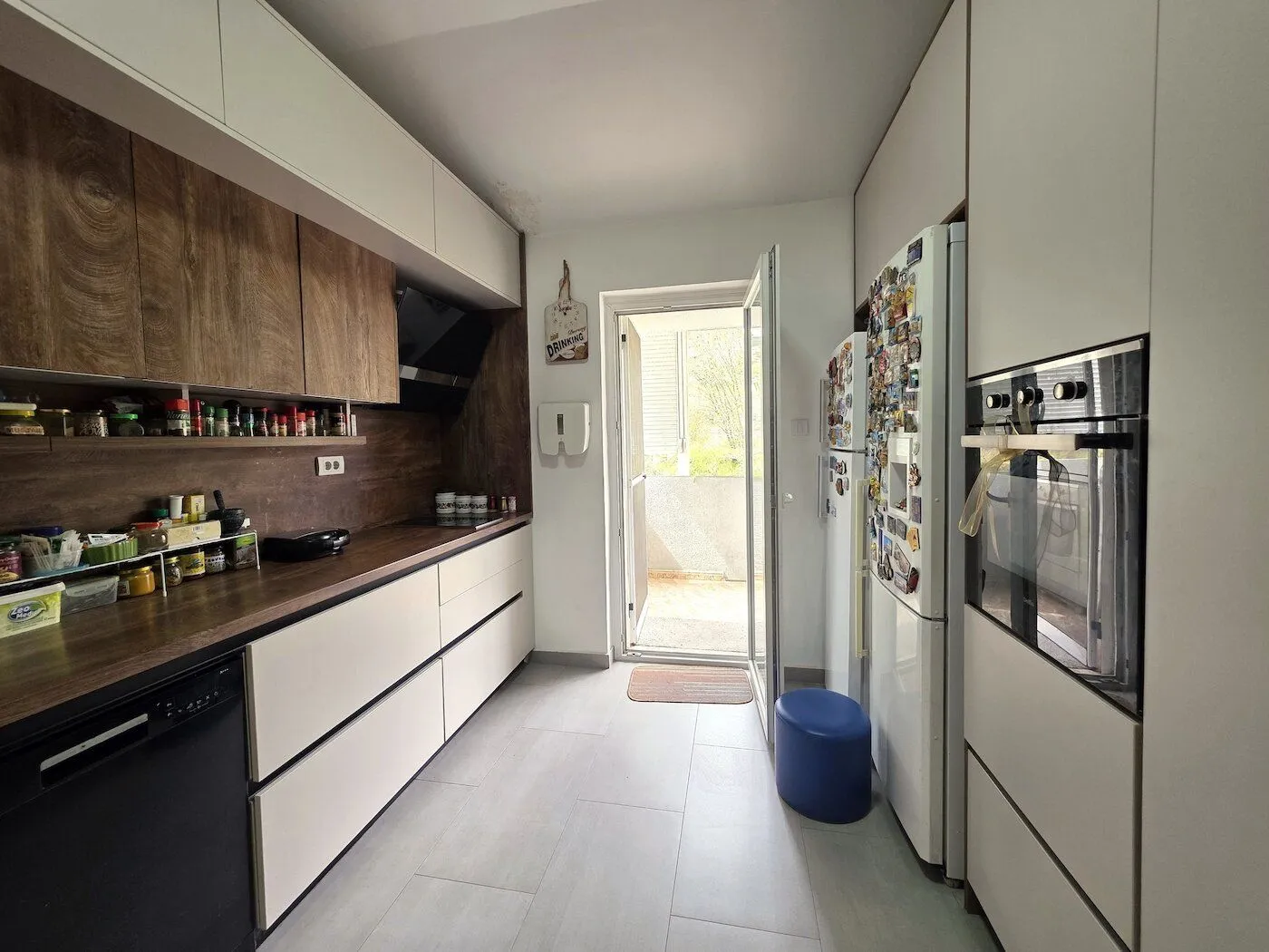 Prodaja, stan, 126m², Malo Brdo, Podgorica