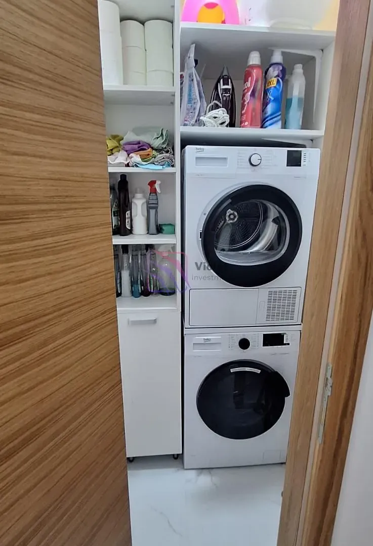 Prodaja, trosoban stan, 89m², Autobuska stanica, Podgorica