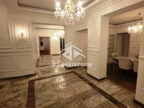 Rent, office space, 180m², Savski Venac, Beograd - image 1