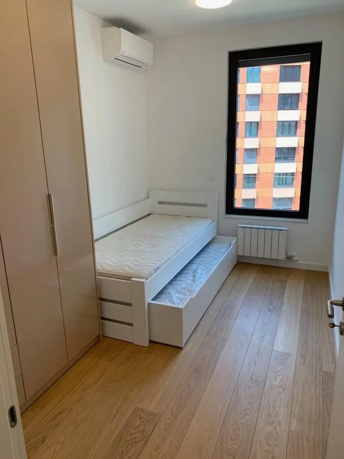 Rent, three bedroom apartment, 80m², Stari Grad, Beograd