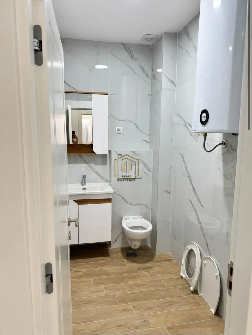 Sale, two bedroom apartment, 74m², Centar, Bar