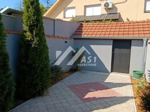 Prodaja, dvosoban stan, 43m², Telep, Novi Sad Sve Podlokacije