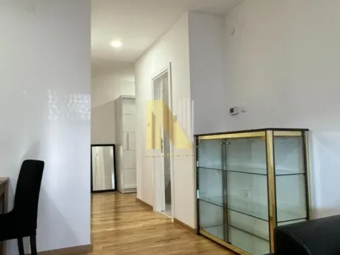 Izdavanje, trosoban stan, 64m², Telep, Novi Sad Sve Podlokacije - image 4