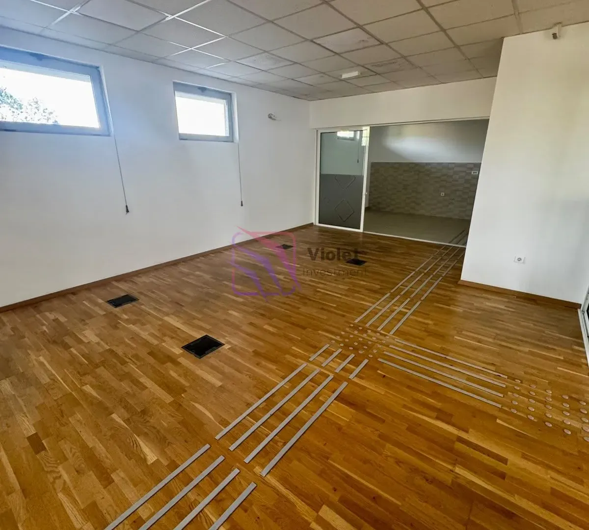 Izdavanje, poslovni prostor, 180m², Stara Varoš, Podgorica