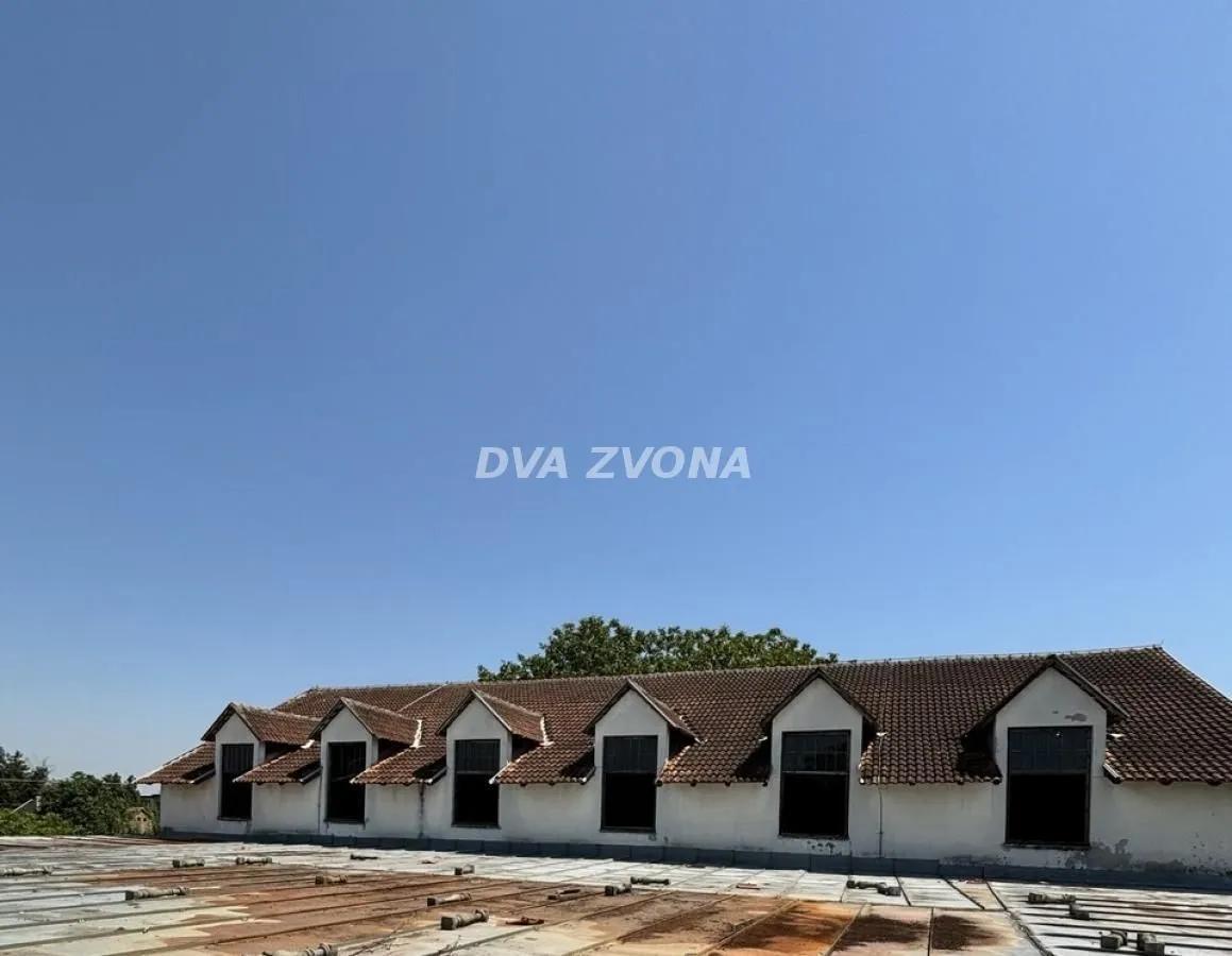 Sale, office space, 1496m², Stara Pazova, Srbija