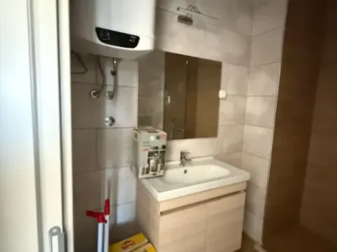 Sale, one bedroom apartment, 39m², Bar, Crna Gora - image 11