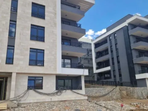 Prodaja, dvosoban stan, 52m², Podgorica, Crna Gora