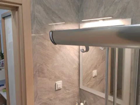 Izdavanje, jednosoban stan, 48m², Radanovići, Kotor - image 8