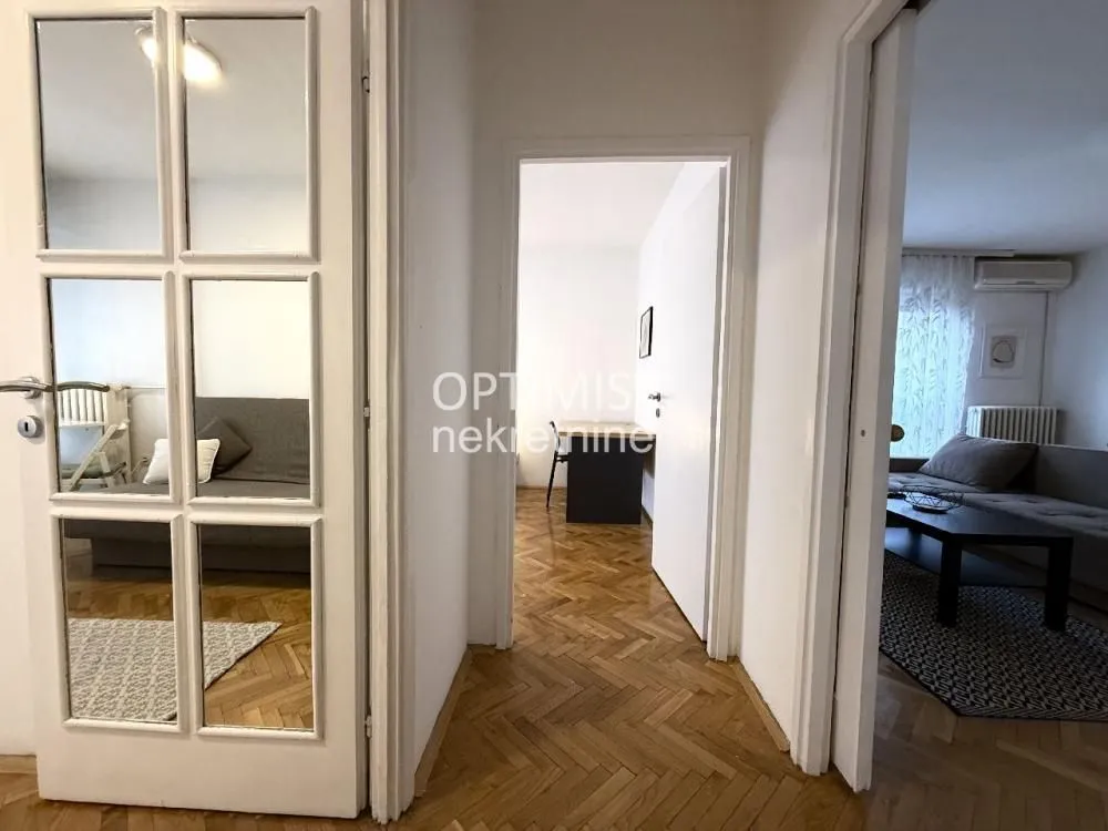 Rent, four bedroom apartment, 76m², Profesorska Kolonija, Palilula Sve Podlokacije
