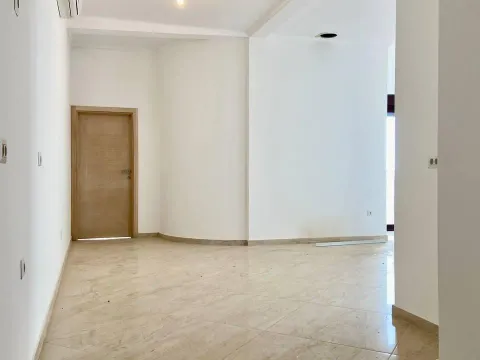 Sale, three bedroom apartment, 228m², Dobra Voda, Budva - image 6