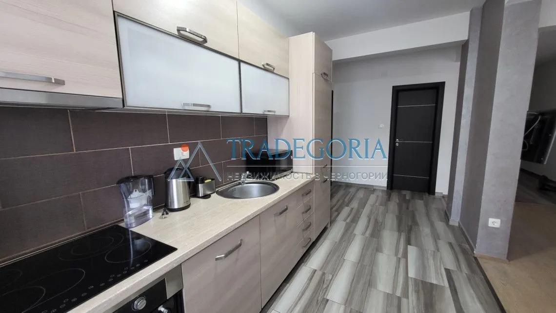 Prodaja, dvosoban stan, 67m², Bečići, Budva