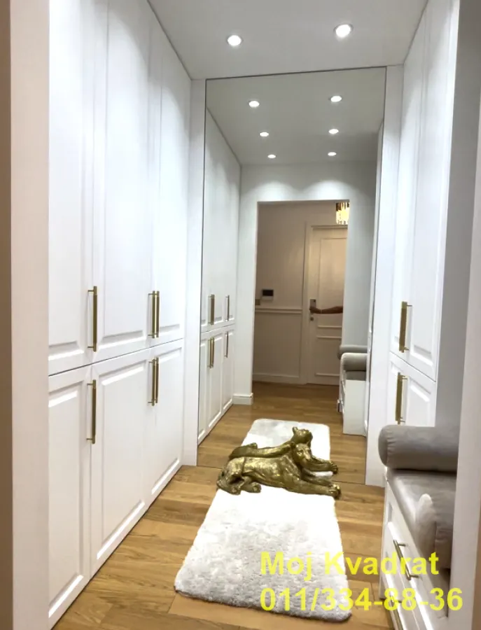 Sale, four bedroom apartment, 180m², Savski Venac, Beograd