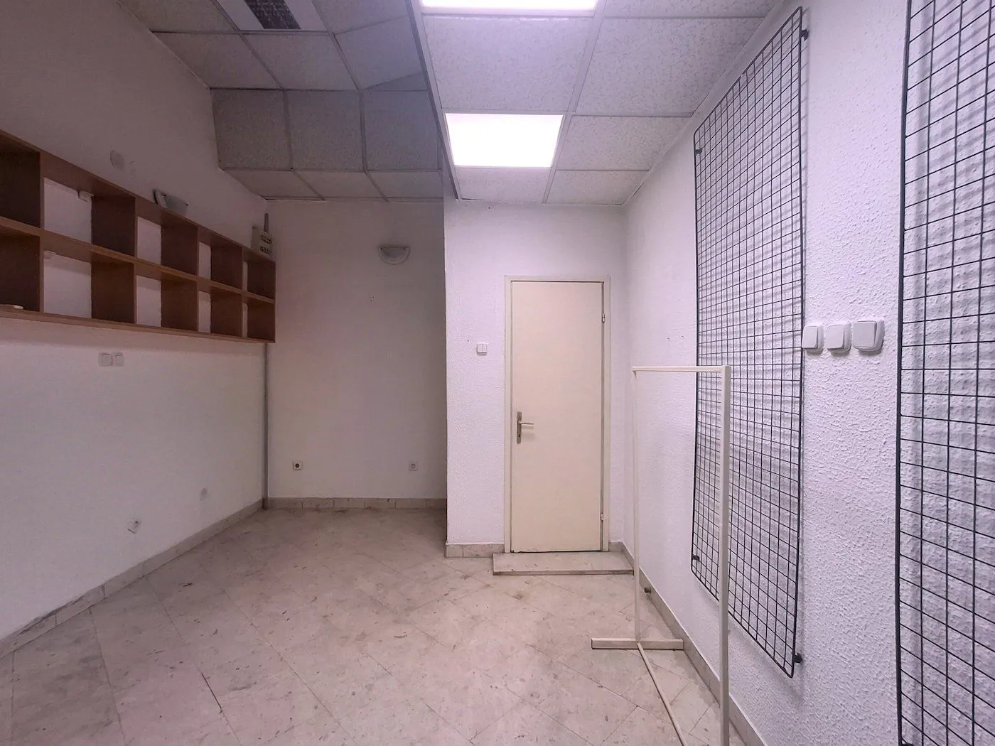 Rent, office space, 15m², Preko Morače, Podgorica