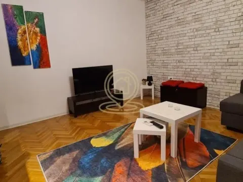 Rent, one bedroom apartment, 37m², Stari Grad, Beograd - image 12
