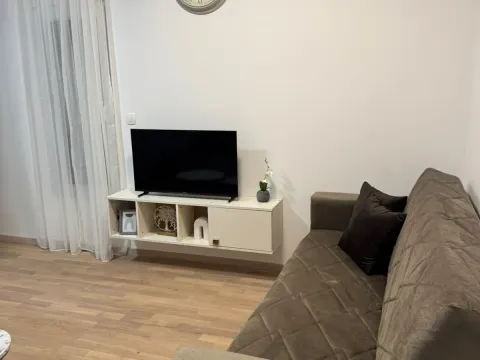 Izdavanje, stan, 37m², Momišići, Podgorica - image 3