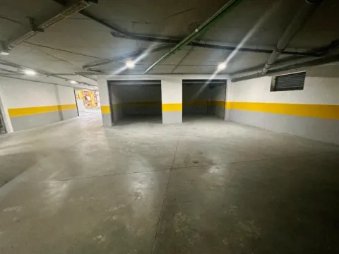 Sale, two bedroom apartment, 72m², Dobrota, Kotor - image 7