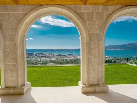 Prodaja, kuća, 1400m², Donja Lastva, Tivat - image 19