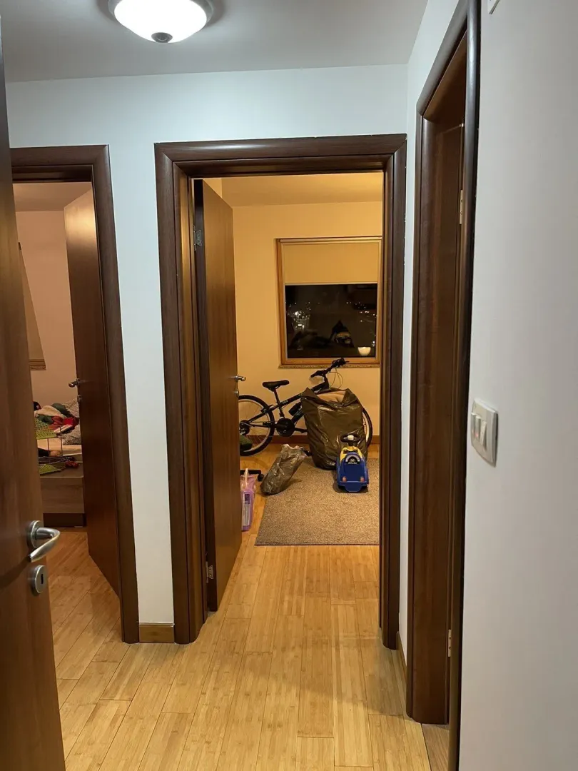 Izdavanje, dvosoban stan, 85m², Pobrežje, Podgorica