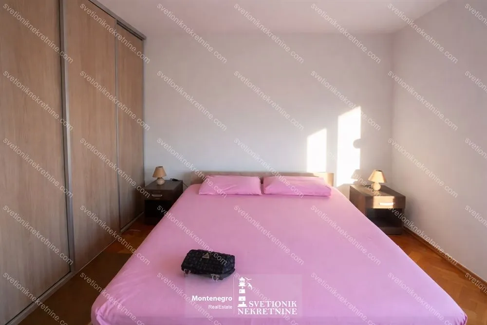 Prodaja, dvosoban stan, 66m², Centar, Herceg Novi