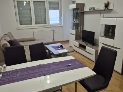 Rent, two bedroom apartment, 56m², Centar, Novi Sad - image 3