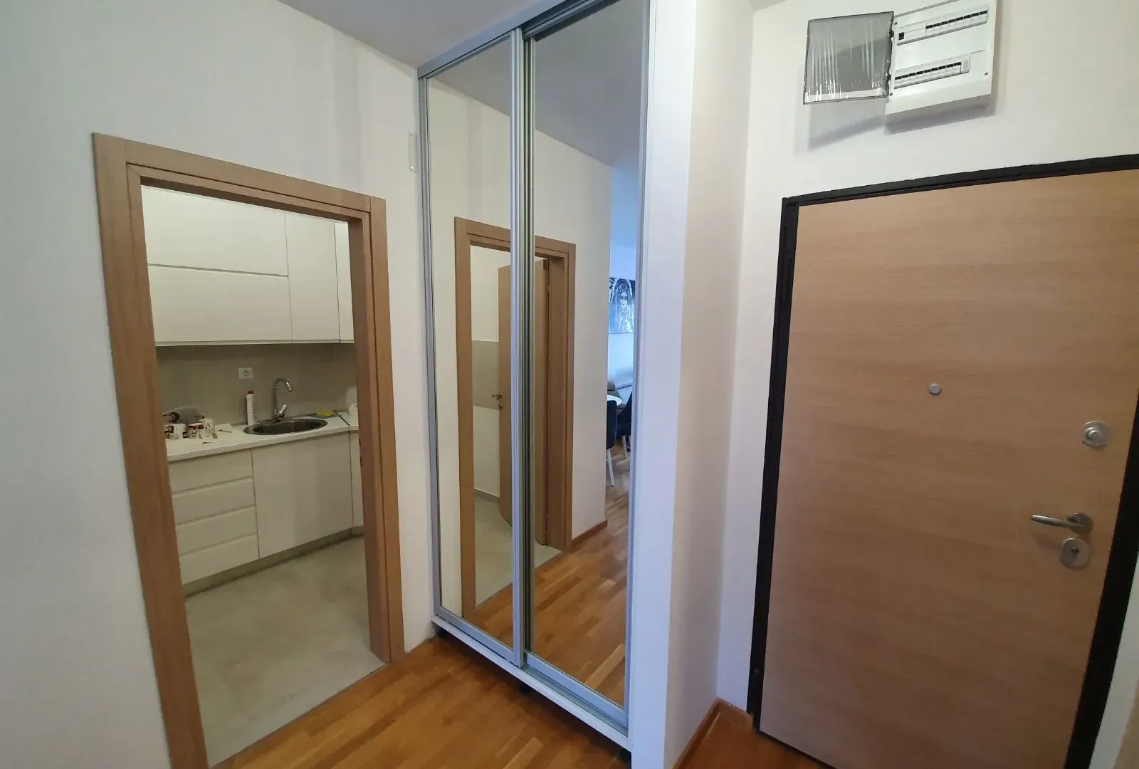Rent, one bedroom apartment, 48m², Bečići, Budva