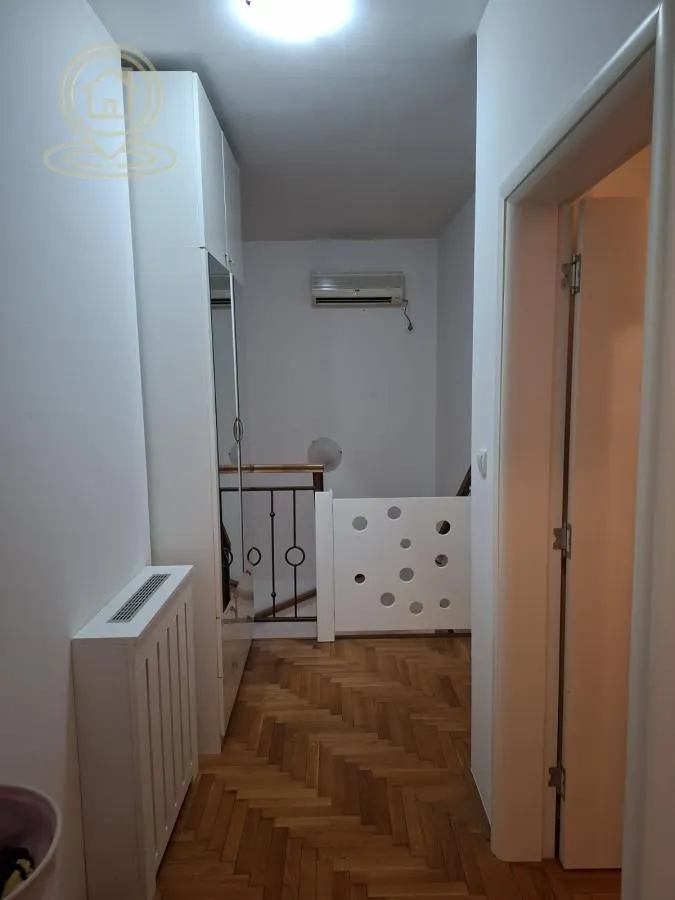 Prodaja, trosoban stan, 70m², Nova Detelinara, Novi Sad Sve Podlokacije