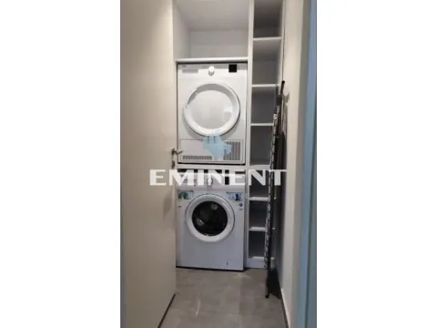 Rent, four bedroom apartment, 114m², Savski Venac, Beograd - image 14