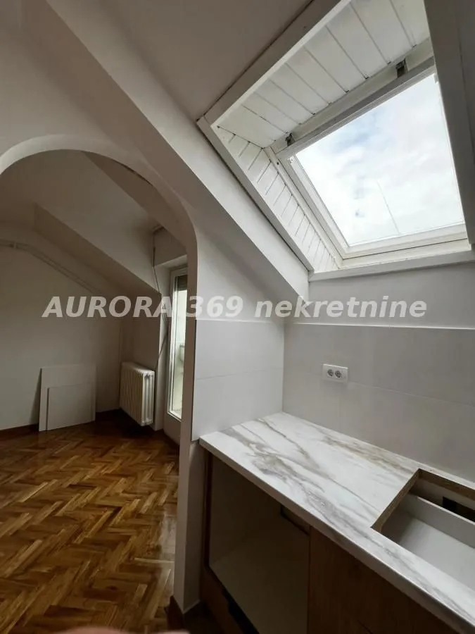 Prodaja, jednosoban stan, 22m², Banatić, Novi Sad Sve Podlokacije