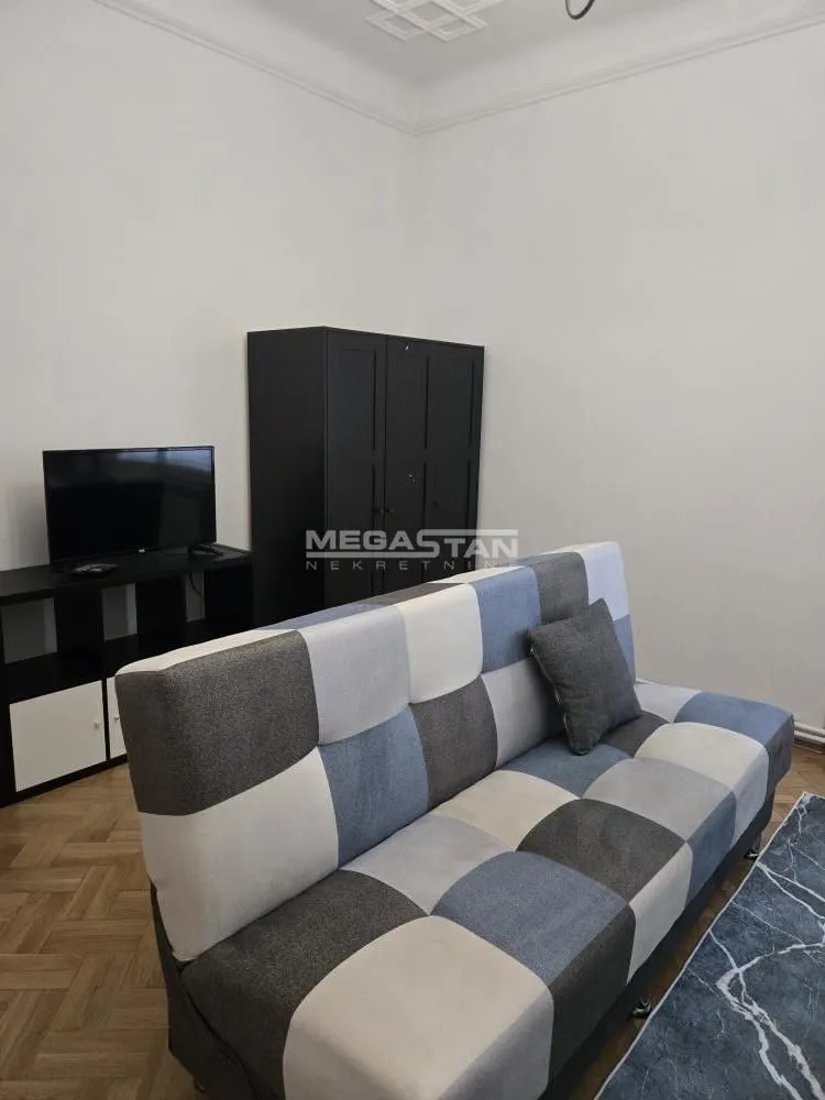 Izdavanje, jednosoban stan, 36m², Gundulićev Venac, Beograd