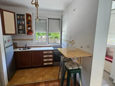 Izdavanje, jednosoban stan, 38m², Pod Goricom, Podgorica - image 5