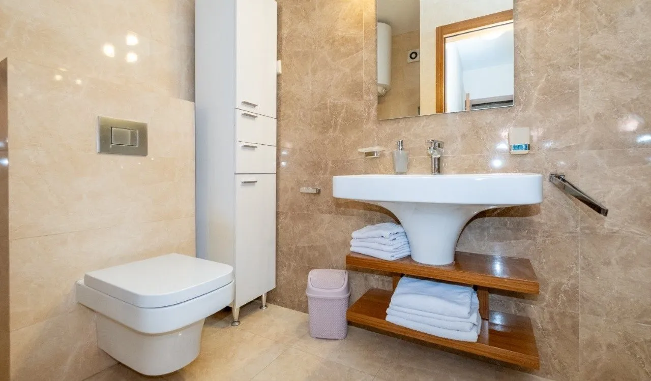 Rent, two bedroom apartment, 75m², Podgorica, Crna Gora