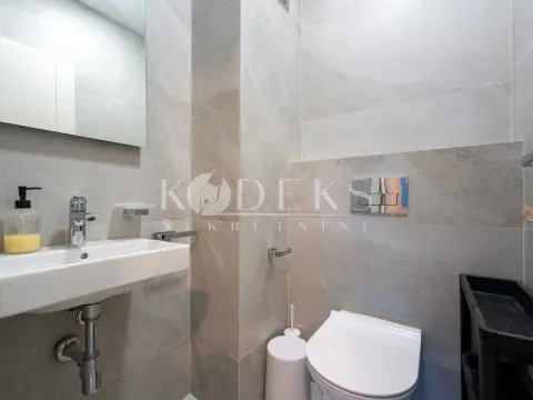 Izdavanje, dvosoban stan, 73m², Central Point, Podgorica - image 3