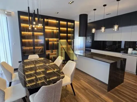 Izdavanje, stan, 220m², Telep, Novi Sad Sve Podlokacije - image 7