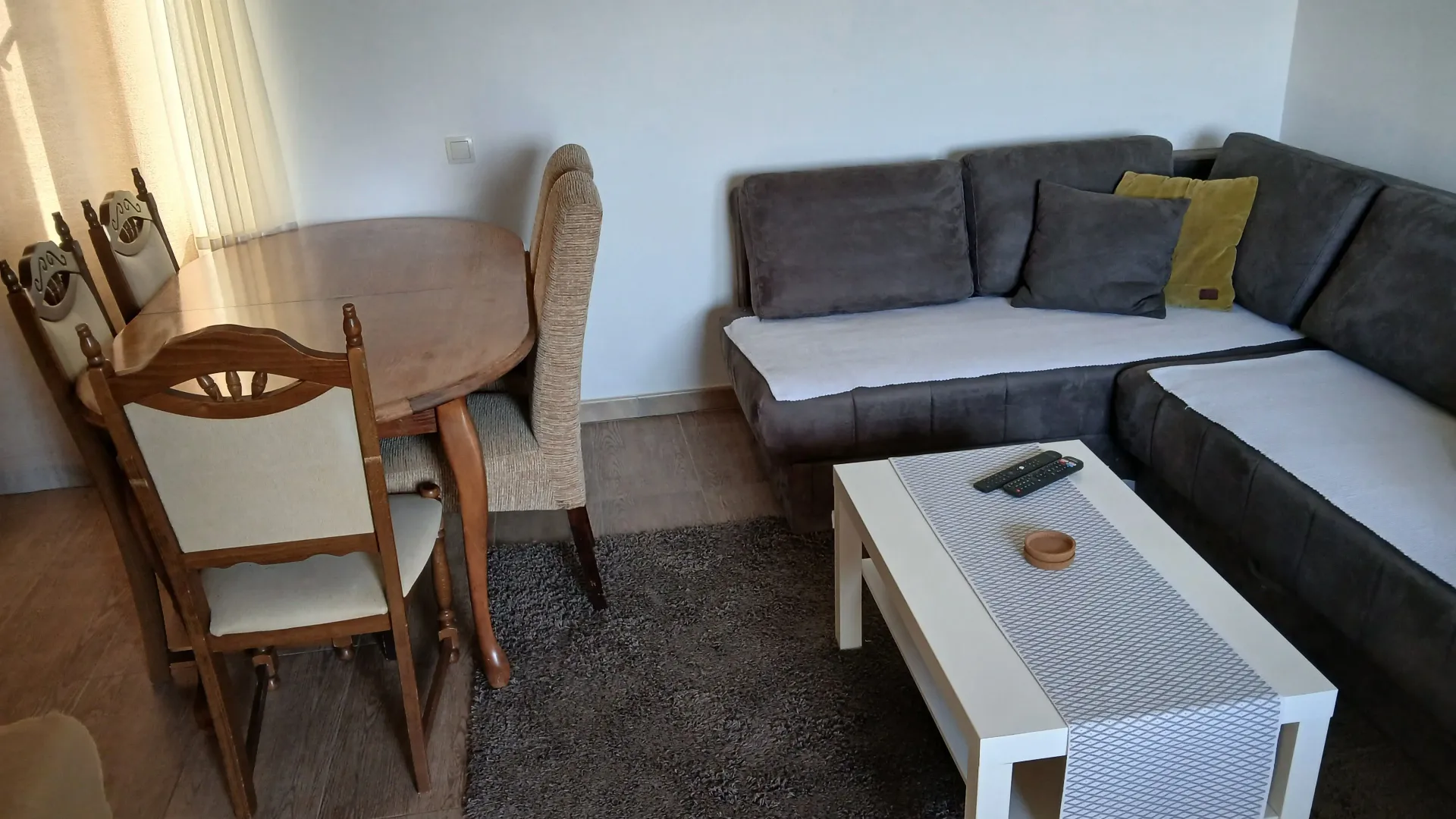 Izdavanje, kuća, 55m², Višnjica, Palilula Sve Podlokacije