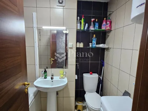 Rent, one bedroom apartment, 51m², City Kvart, Podgorica - image 8