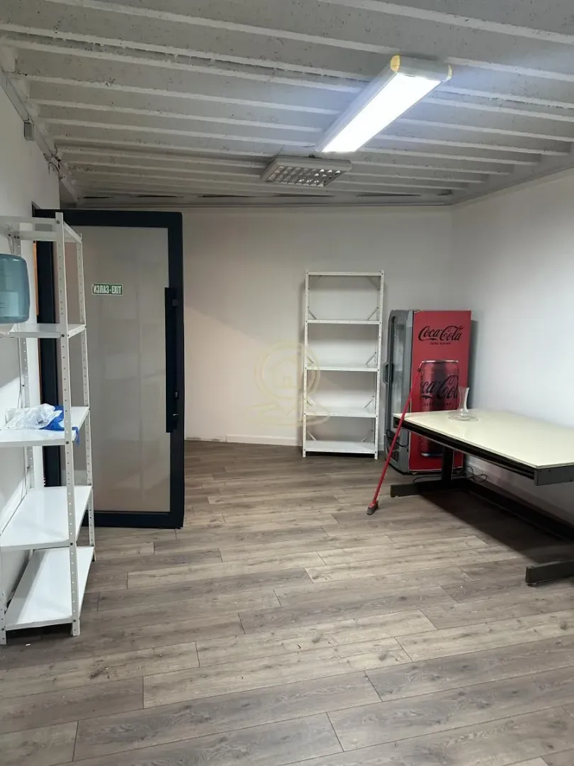 Rent, office space, 230m², Andrićev Venac, Beograd