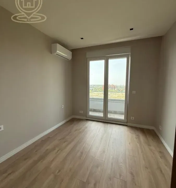 Prodaja, četvorosoban stan, 153m², Voždovac Sve Podlokacije, Beograd