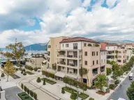 Izdavanje, dvosoban stan, 134m², Porto Montenegro, Tivat - image 4