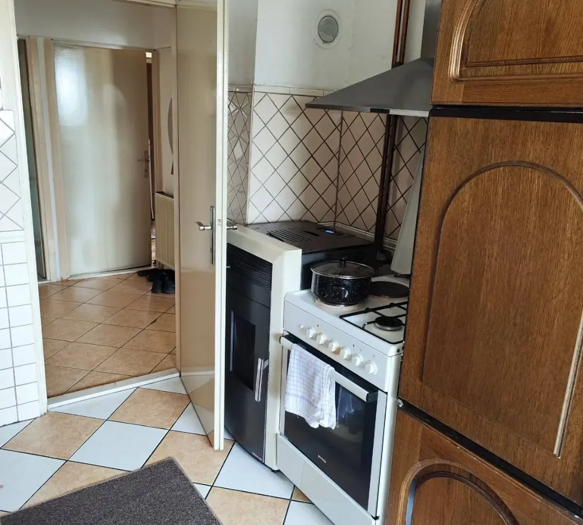 Prodaja, trosoban stan, 96m², Tuški Put, Podgorica