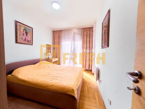 Prodaja, jednosoban stan, 50m², Krivi Most, Podgorica - image 4