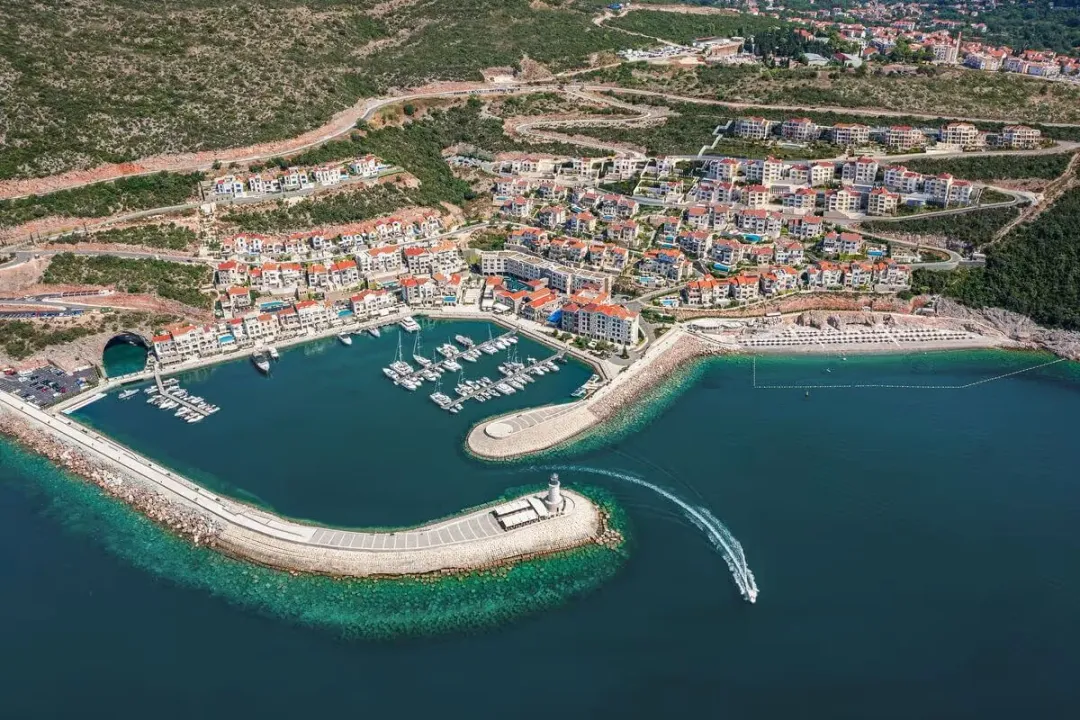 Sale, three bedroom apartment, 138m², Luštica Bay, Tivat
