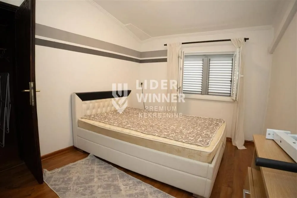 Sale, one bedroom apartment, 46m², Stari Grad, Beograd