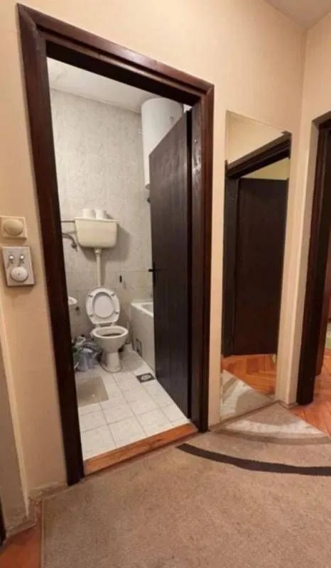 Prodaja, trosoban stan, 61m², Centar Sve Podlokacije, Beograd