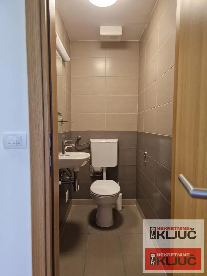 Izdavanje, trosoban stan, 67m², Novo naselje, Novi Sad