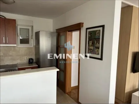 Izdavanje, stan, 64m², Đeram Pijaca, Beograd - image 6